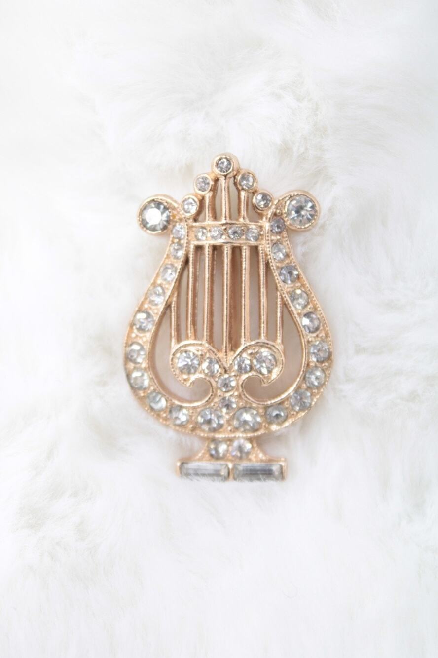 VTG Greek Lyre Harp Brooch Gold Tone Clear Pave Rhinestone Music Pin Baguette